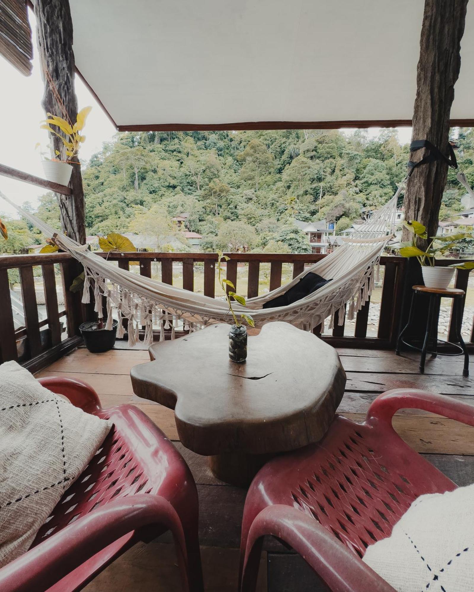 Charlys Little House Hotel Bukit Lawang Kültér fotó